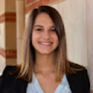 Meet your Posher, Canela